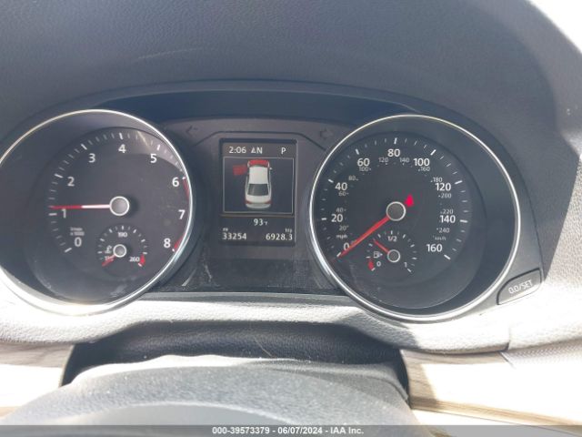 1VWBA7A30JC005297 Volkswagen Passat 2.0t Se
