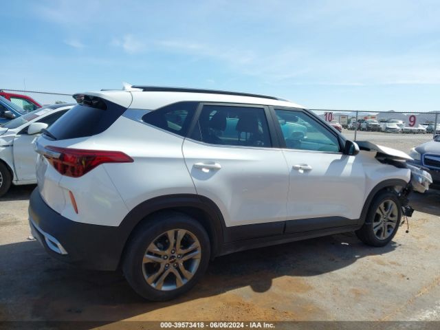KNDEU2AA9N7314855 KIA SELTOS S