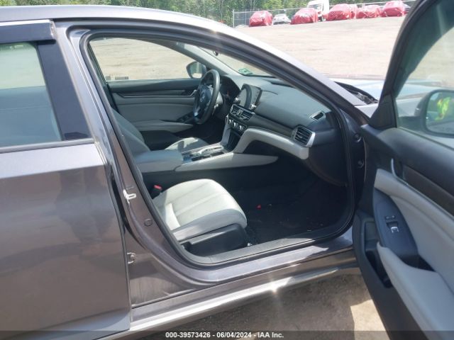 1HGCV3F44JA000543 Honda Accord Hybrid Ex