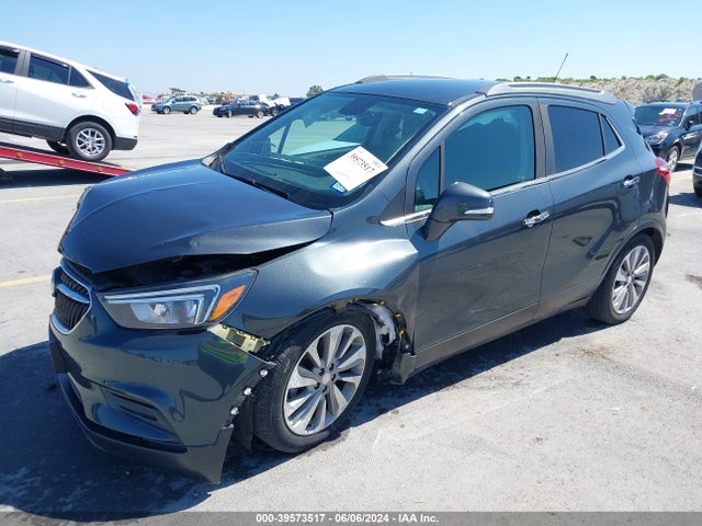 Buick Encore Preferred 2018 KL4CJASB4JB681858 Image 2