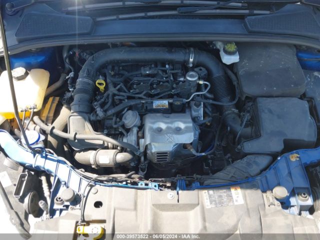 1FADP3FEXJL278413 Ford FOCUS SE