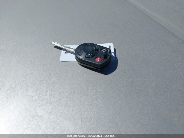 1FADP3FEXJL278413 Ford FOCUS SE
