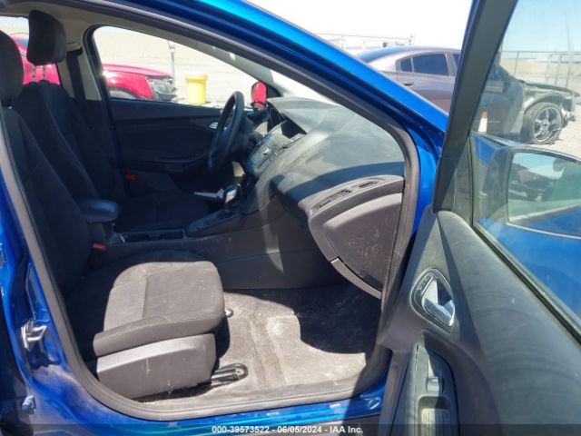 1FADP3FEXJL278413 Ford FOCUS SE