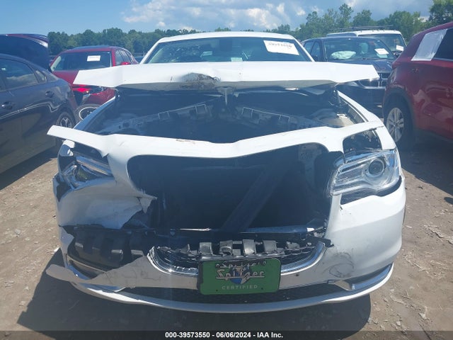 2C3CCAKG3LH142030 Chrysler 300 Limited Awd