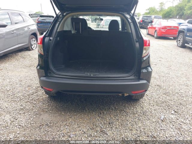 3CZRU6H35NM761893 Honda Hr-v Awd Lx