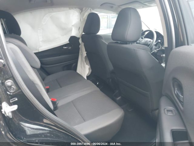 3CZRU6H35NM761893 Honda Hr-v Awd Lx