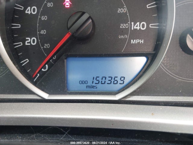 Toyota RAV4 LE 2015 JTMZFREV3FJ044205 Image 15
