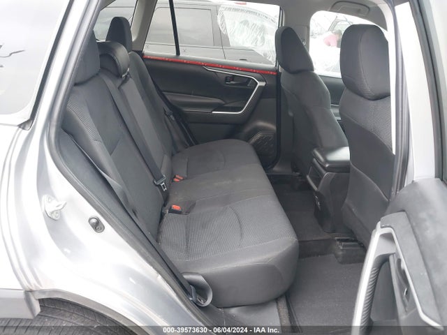 Toyota RAV4 LE 2020 2T3H1RFV1LC065447 Image 8