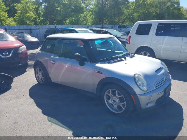 2004 MINI COOPER S WMWRE33454TD78537 Photo 0