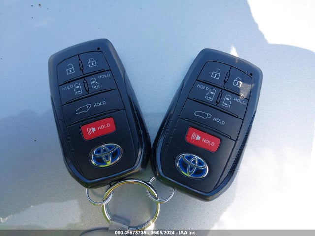 Toyota SIENNA XLE 2021 5TDYSKFC8MS039495 Image 11