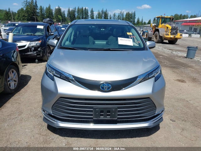 Toyota SIENNA XLE 2021 5TDYSKFC8MS039495 Image 12