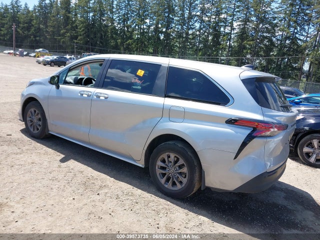 Toyota SIENNA XLE 2021 5TDYSKFC8MS039495 Image 3