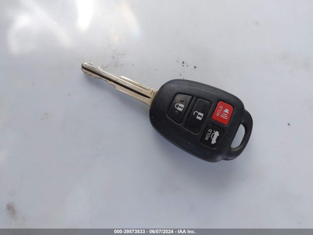 Toyota COROLLA LE 2019 5YFBURHE5KP896788 Image 11