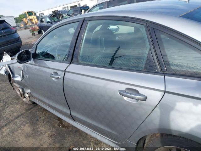 WAUFFAFCXGN182204 Audi A6 2.0t Premium