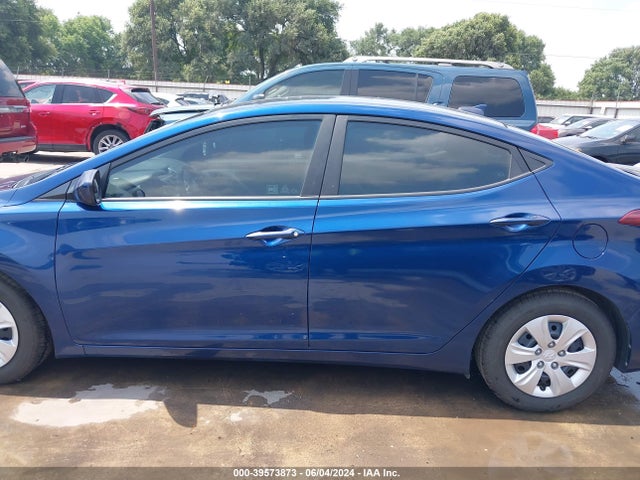 Hyundai ELANTRA SE 2016 5NPDH4AE0GH703851 Image 14