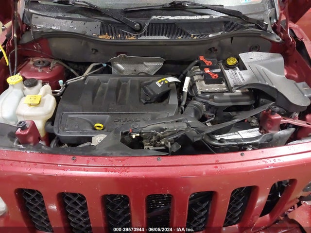 1C4NJRFB7ED885104 Jeep Patriot Latitude