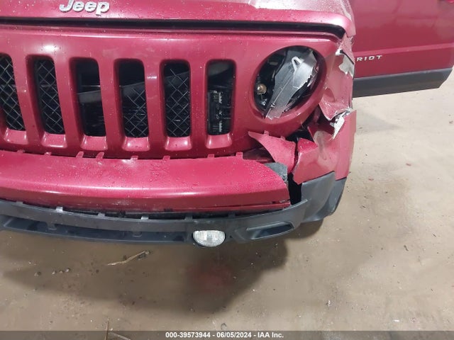 1C4NJRFB7ED885104 Jeep Patriot Latitude
