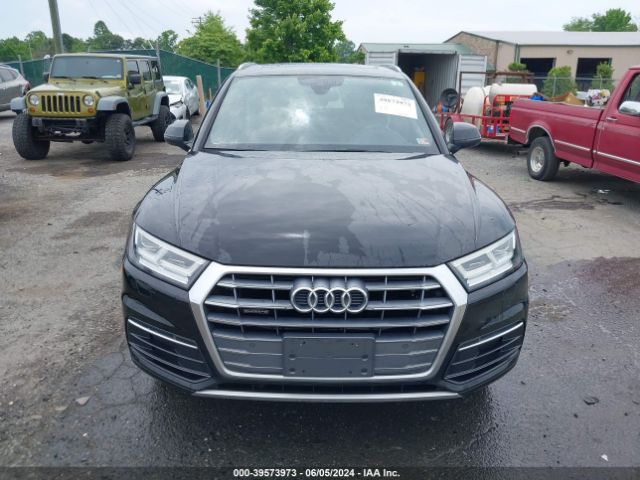WA1BNAFY4J2063647 Audi Q5 2.0t Premium/2.0t Tech Premium