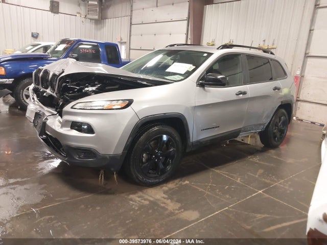 1C4PJMAB0HW557499 Jeep Cherokee Altitude 4x4