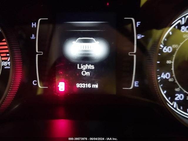 1C4PJMAB0HW557499 Jeep Cherokee Altitude 4x4