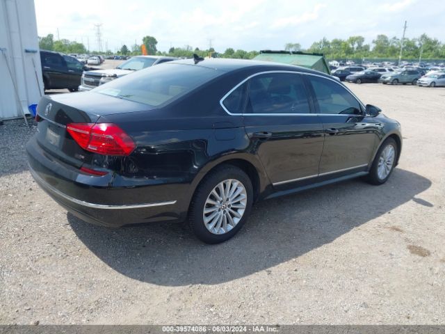 1VWBS7A33GC061529 Volkswagen Passat 1.8t Se