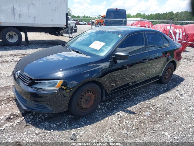 3VW2K7AJ8EM335026 Volkswagen Jetta 2.0l S
