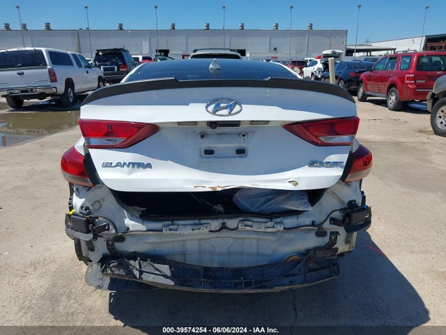 Hyundai ELANTRA SEL 2018 5NPD84LF5JH365053 Image 6