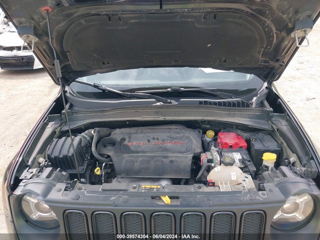 ZACCJBAB9JPH35075 Jeep Renegade Upland Edition 4x4