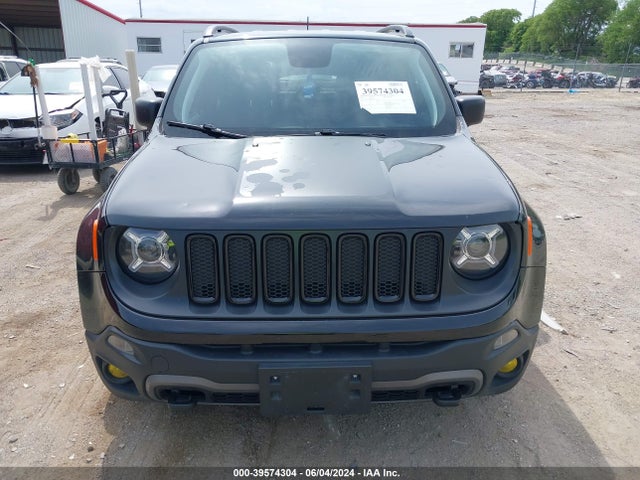 ZACCJBAB9JPH35075 Jeep Renegade Upland Edition 4x4