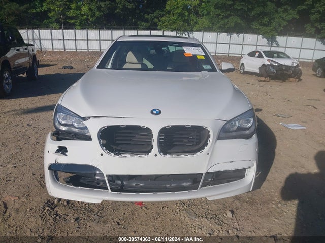 BMW 750li Xdrive 2015 WBAYF8C50FD654728 Image 13