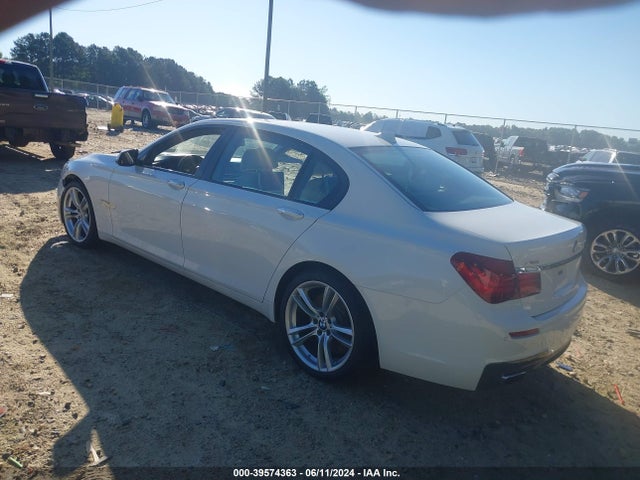 BMW 750li Xdrive 2015 WBAYF8C50FD654728 Image 3