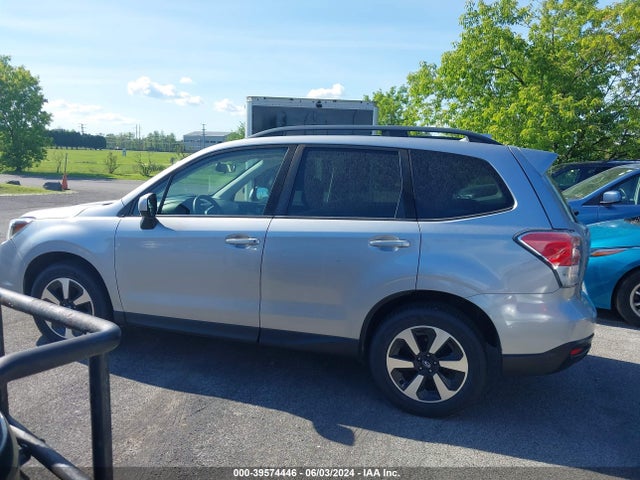 Subaru Forester 2.5i Premium 2017 JF2SJAGC4HH500527 Image 14