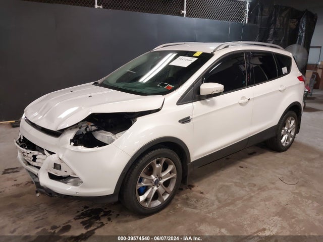 Ford Escape Titanium 2015 1FMCU9J92FUB33536 Image 2