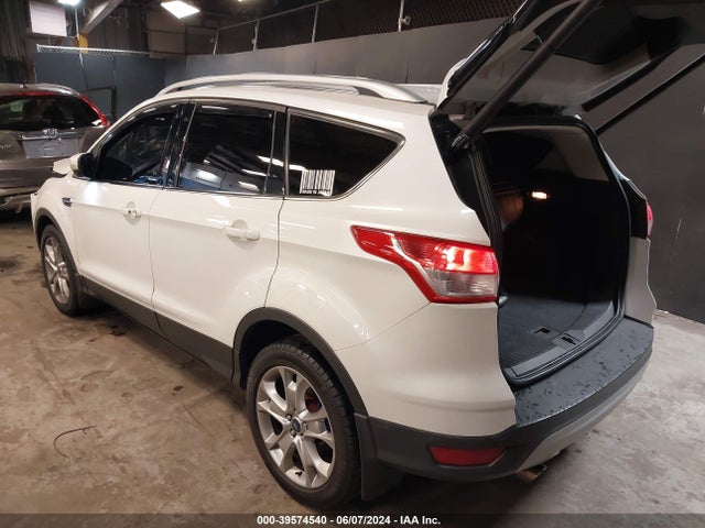 Ford Escape Titanium 2015 1FMCU9J92FUB33536 Image 3