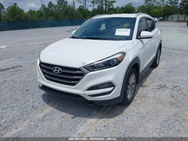 KM8J33A46GU161448 Hyundai TUCSON SE