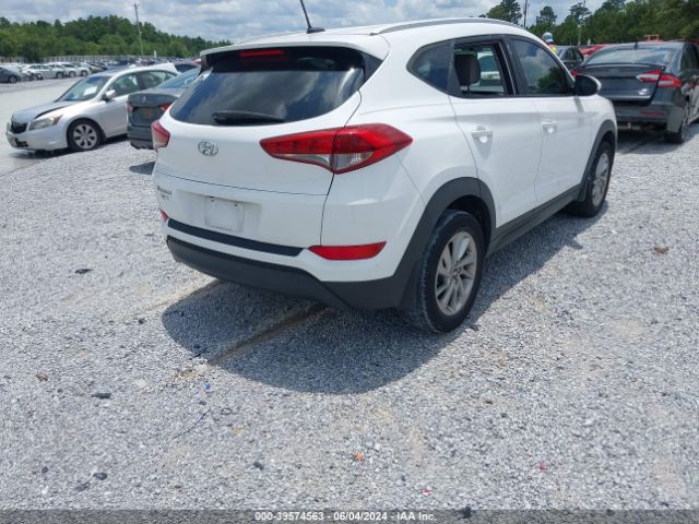 KM8J33A46GU161448 Hyundai TUCSON SE