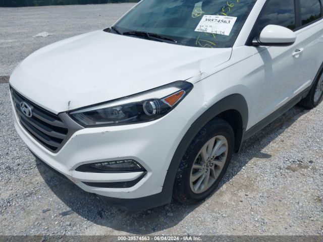 KM8J33A46GU161448 Hyundai TUCSON SE