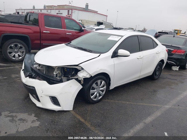 Toyota COROLLA LE 2016 5YFBURHE1GP523268 Image 2