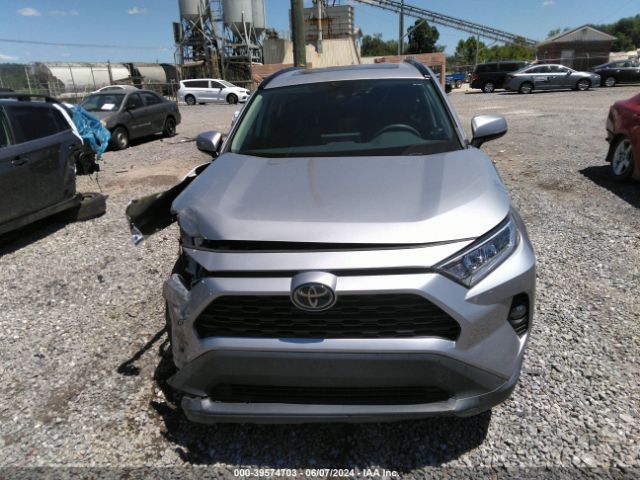 2T3P1RFV0KC027895 Toyota Rav4 Xle