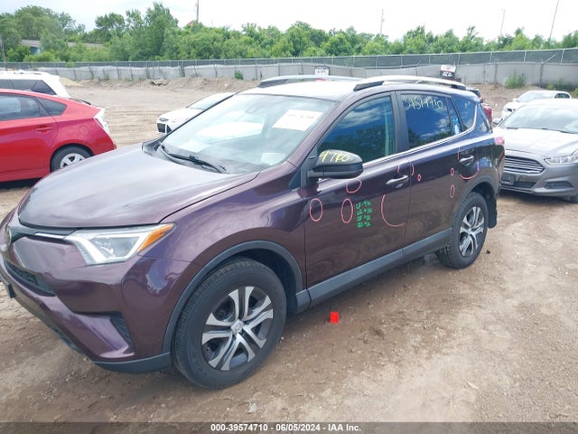 Toyota RAV4 LE 2017 2T3BFREV4HW615240 Image 2