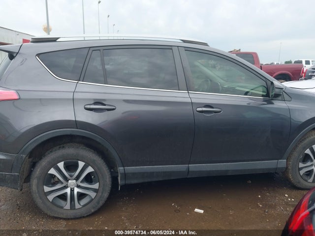 Toyota RAV4 LE 2018 JTMZFREV0JJ201102 Image 13