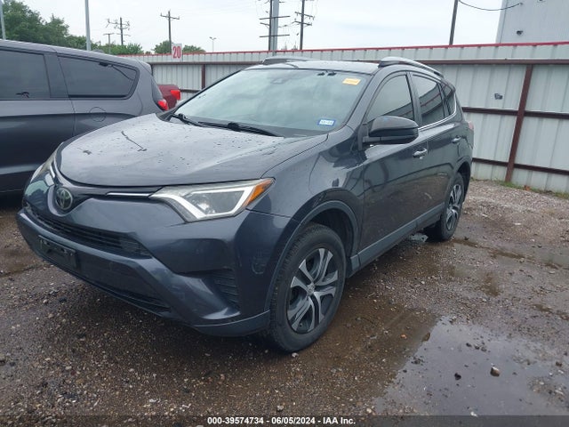 Toyota RAV4 LE 2018 JTMZFREV0JJ201102 Image 2