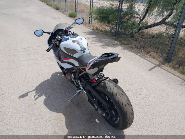 2022 BMW S 1000 WB10E2304N6G21285 Photo 2