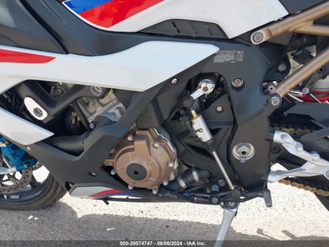 2022 BMW S 1000 WB10E2304N6G21285 Photo 8