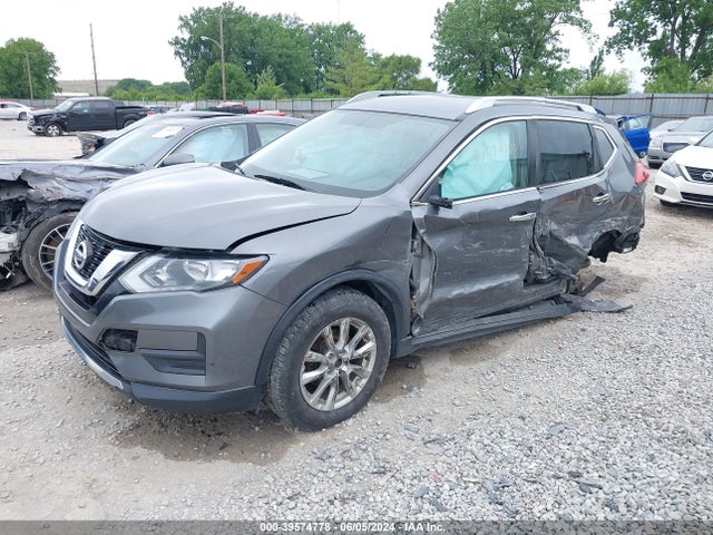 Nissan ROGUE SV 2017 JN8AT2MV8HW016764 Image 2