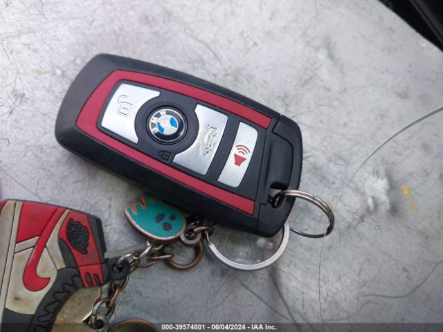 WBA8D9G35HNU64103 BMW 330i Xdrive
