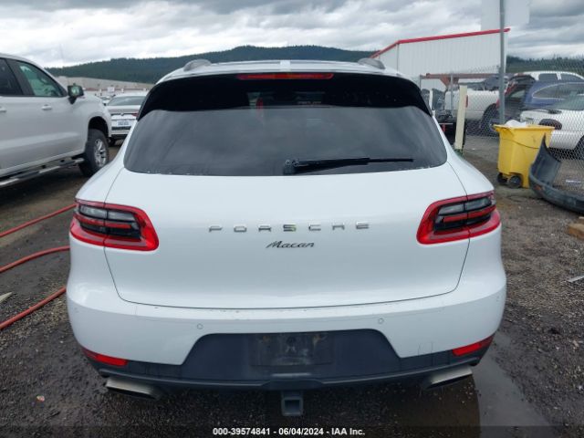 WP1AA2A59JLB09126 Porsche Macan Sport Edition