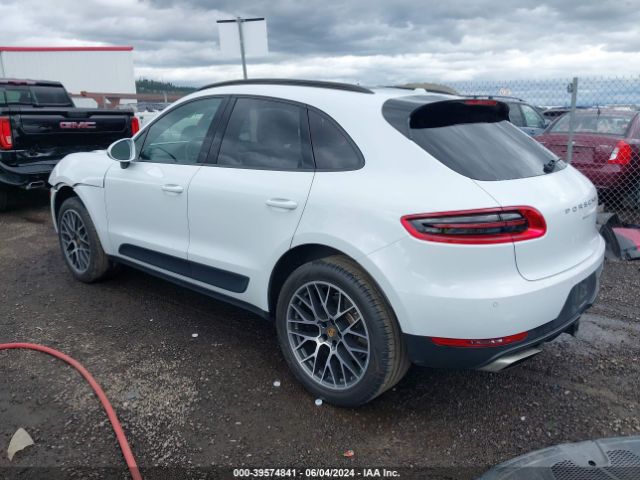 WP1AA2A59JLB09126 Porsche Macan Sport Edition