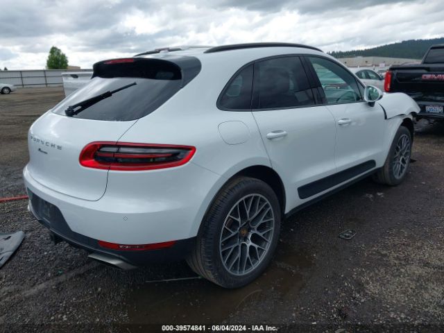 WP1AA2A59JLB09126 Porsche Macan Sport Edition