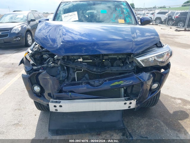 Toyota 4RUNNER SR5 2018 JTEBU5JR2J5483336 Image 6